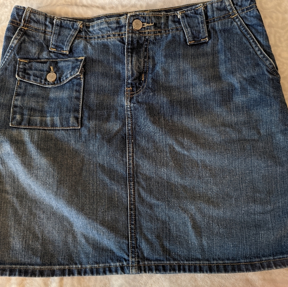 Ralph Lauren. Size 8. Denim Mini Skirt